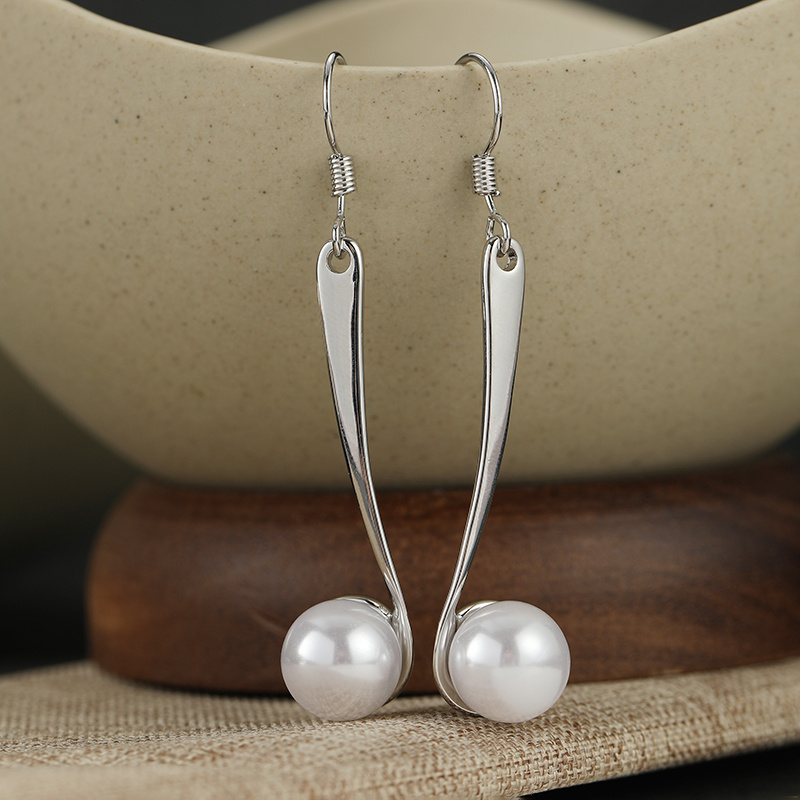 Minimally Streamlined Curved Rod Ear Hook Earrings
